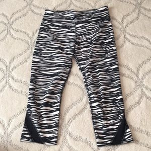 Under armour all season Capri pants